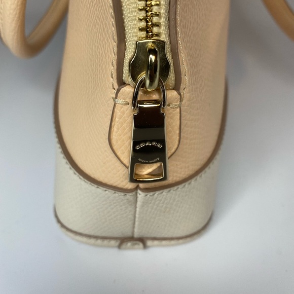 COACH Mini Cora Handbag - Picture 6 of 8